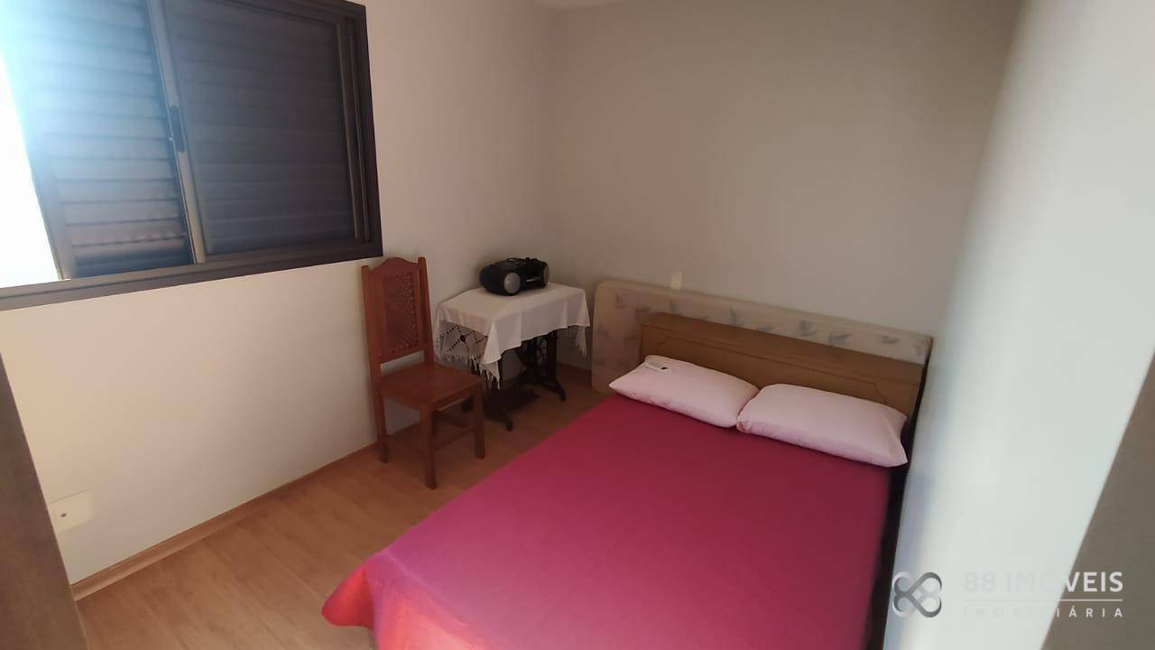 Apartamento à venda com 3 quartos, 87m² - Foto 17