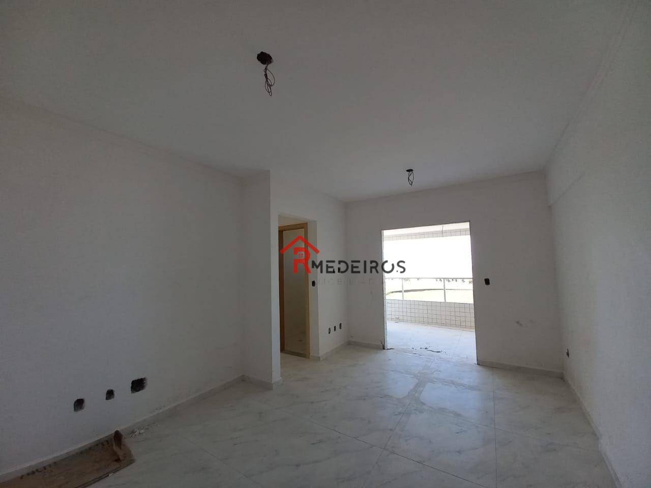 Apartamento à venda com 2 quartos, 78m² - Foto 4