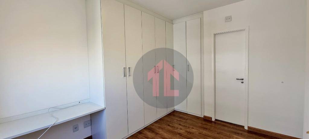 Apartamento à venda com 3 quartos, 86m² - Foto 18