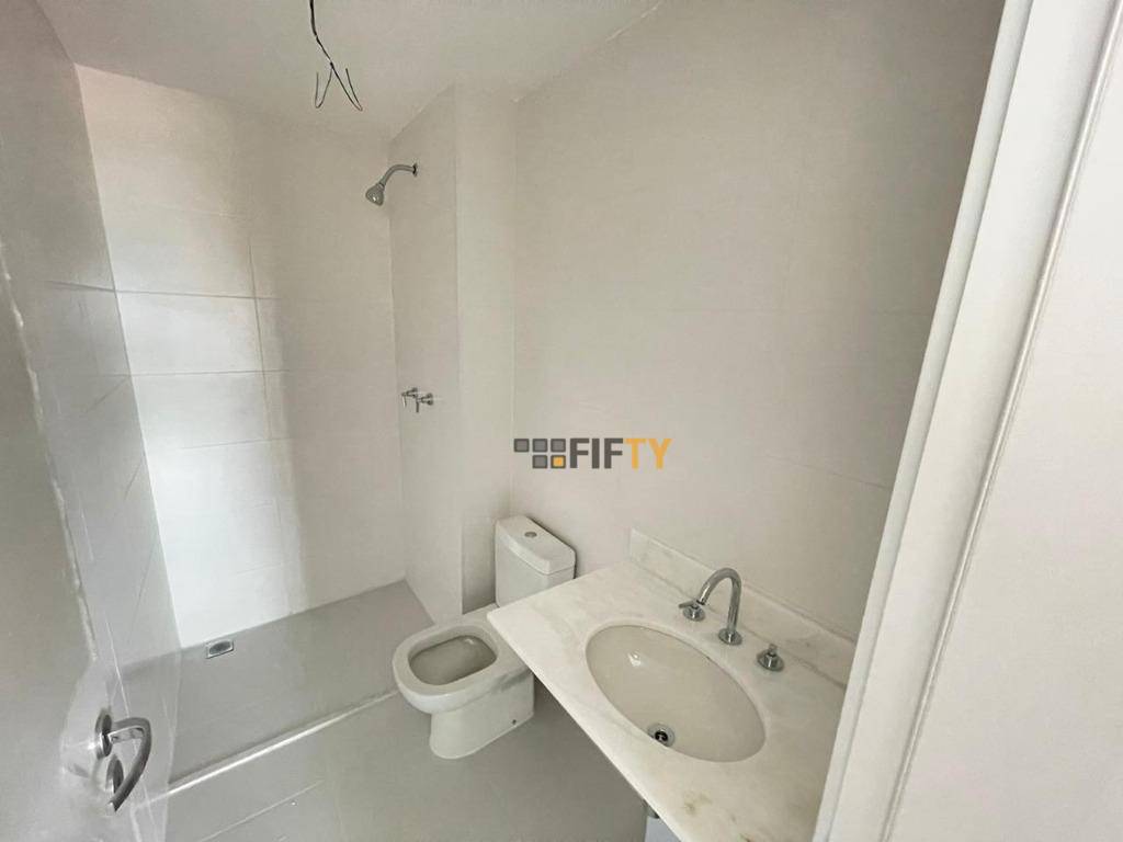 Apartamento à venda com 3 quartos, 95m² - Foto 10