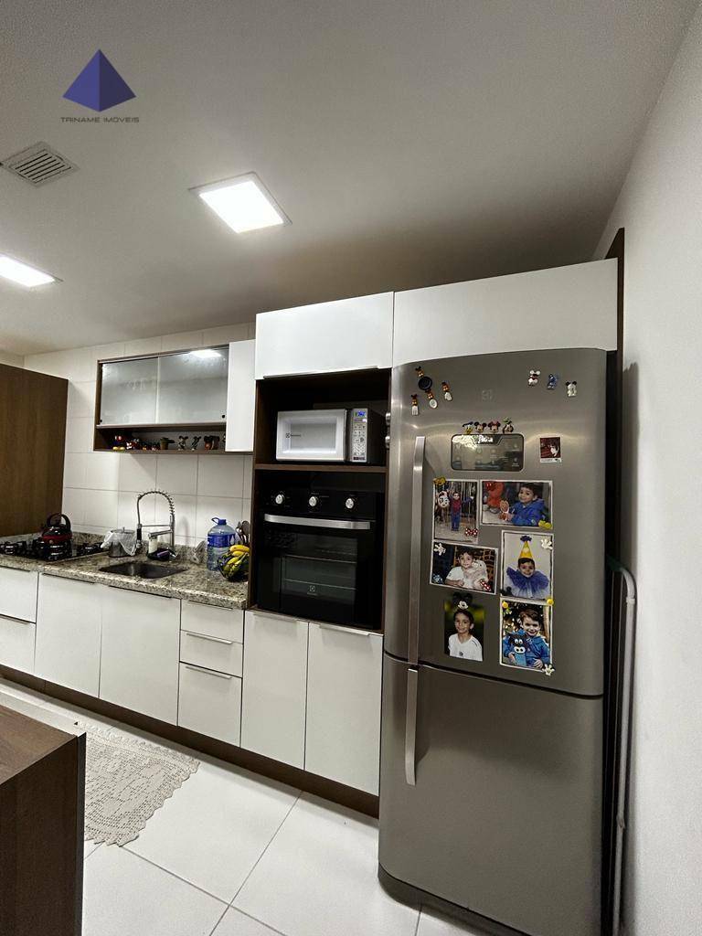 Apartamento à venda com 2 quartos, 58m² - Foto 6