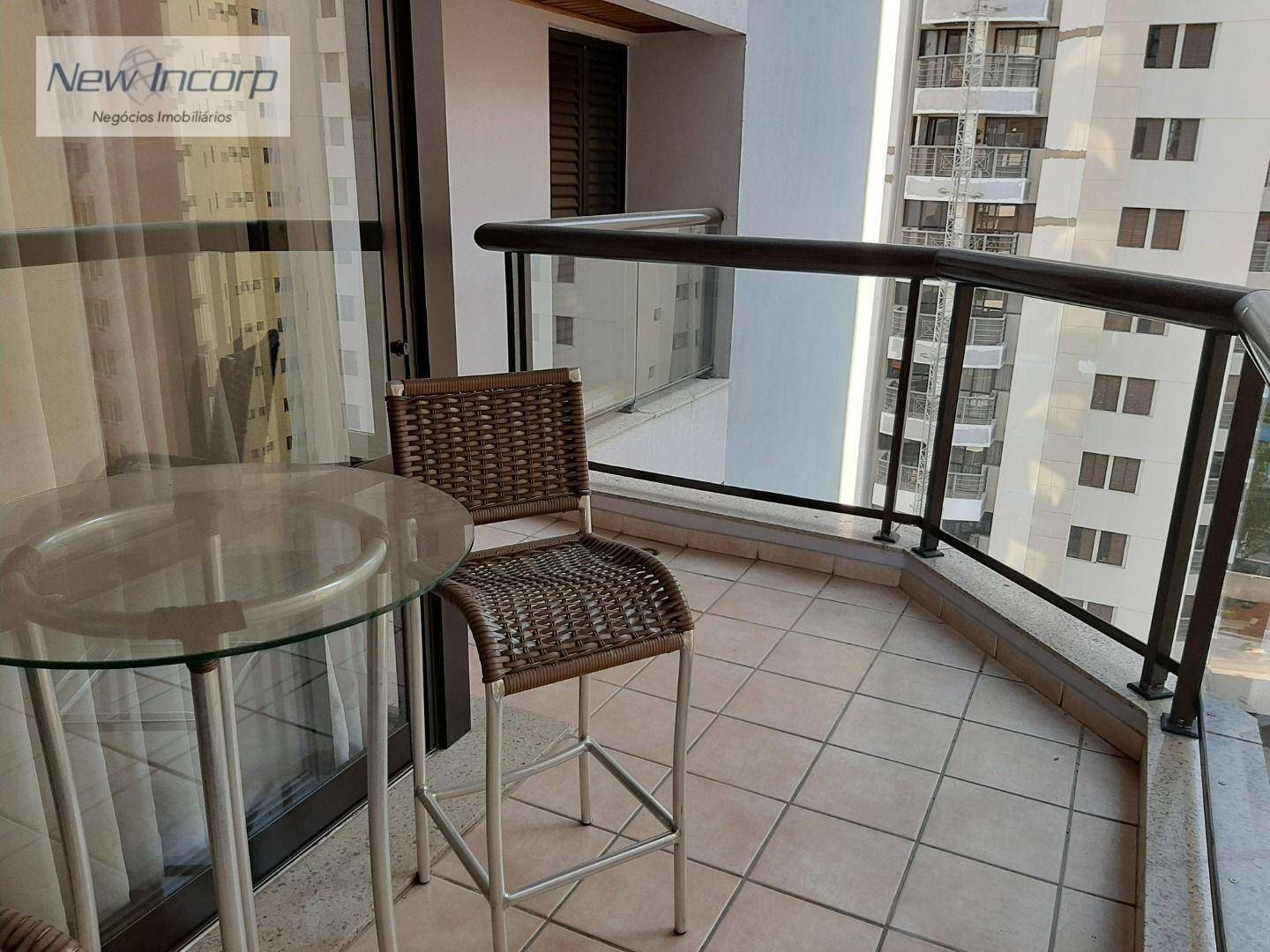 Apartamento à venda com 4 quartos, 152m² - Foto 8