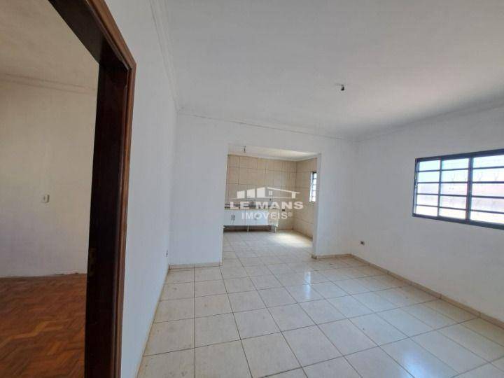 Casa, 4 quartos, 140 m² - Foto 9