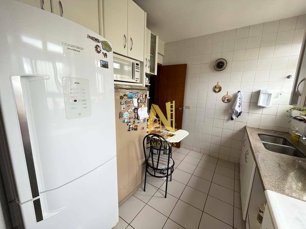 Apartamento à venda com 3 quartos, 119m² - Foto 23