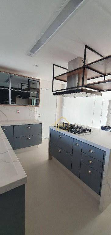 Apartamento à venda com 3 quartos, 164m² - Foto 9