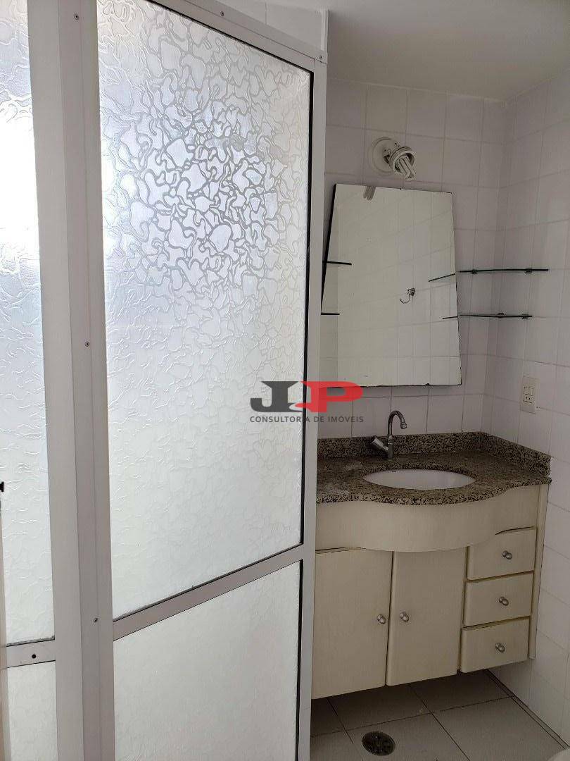 Apartamento para alugar com 2 quartos, 62m² - Foto 18