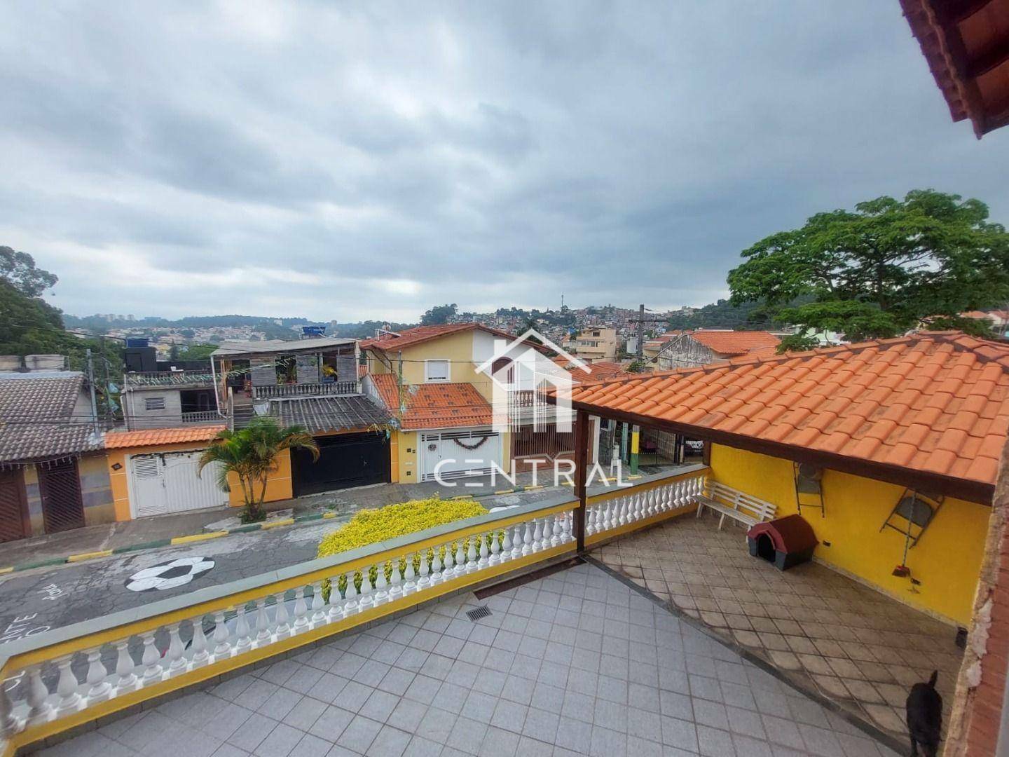 Sobrado à venda com 3 quartos, 310m² - Foto 2