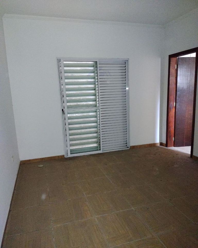 Sobrado à venda com 3 quartos, 200m² - Foto 18