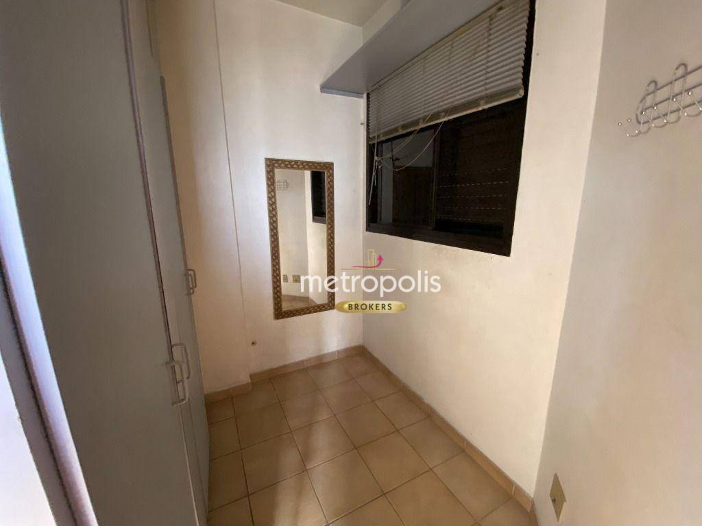 Apartamento à venda com 4 quartos, 206m² - Foto 14