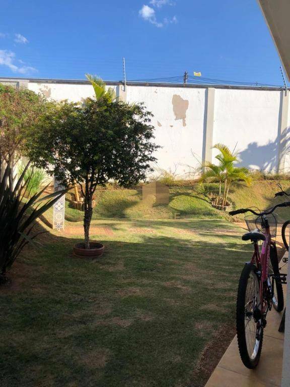 Casa de Condomínio à venda com 3 quartos, 233m² - Foto 22