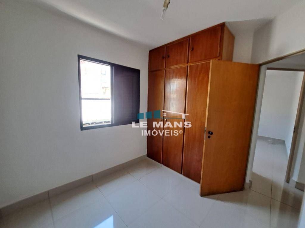 Apartamento à venda e aluguel com 3 quartos, 77m² - Foto 9