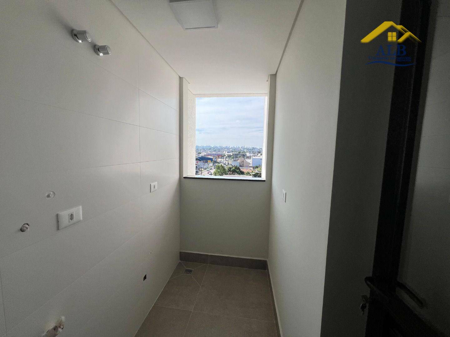 Apartamento para alugar com 3 quartos, 83m² - Foto 18