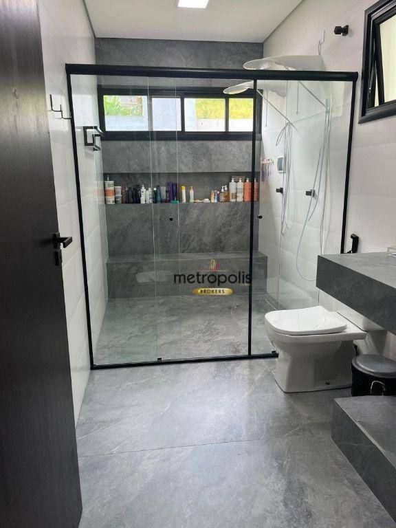 Casa de Condomínio à venda com 4 quartos, 250m² - Foto 12