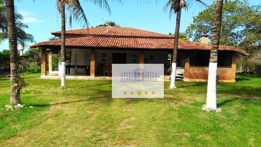 Chácara, 4 quartos, 2500 m² - Foto 1