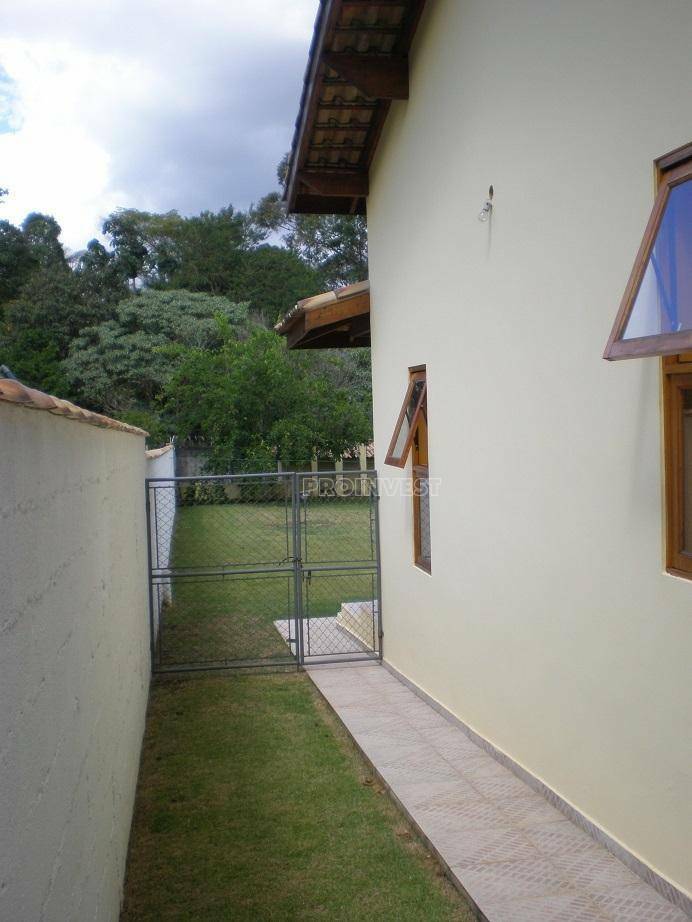 Casa de Condomínio à venda com 3 quartos, 345m² - Foto 34