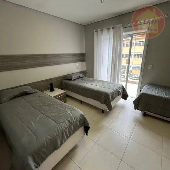 Casa de Condomínio à venda com 4 quartos, 350m² - Foto 11