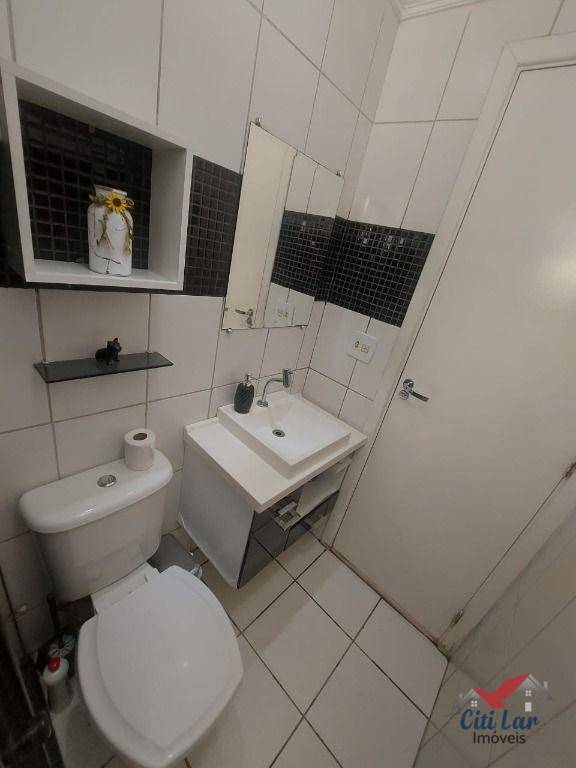 Apartamento à venda com 2 quartos, 65m² - Foto 19