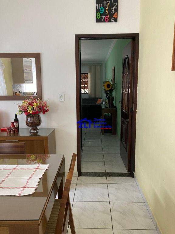 Sobrado à venda com 4 quartos, 220m² - Foto 6