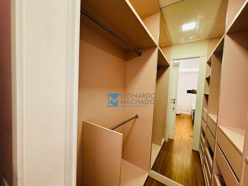 Apartamento à venda com 3 quartos, 220m² - Foto 25