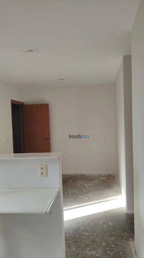 Apartamento à venda com 2 quartos, 41m² - Foto 2
