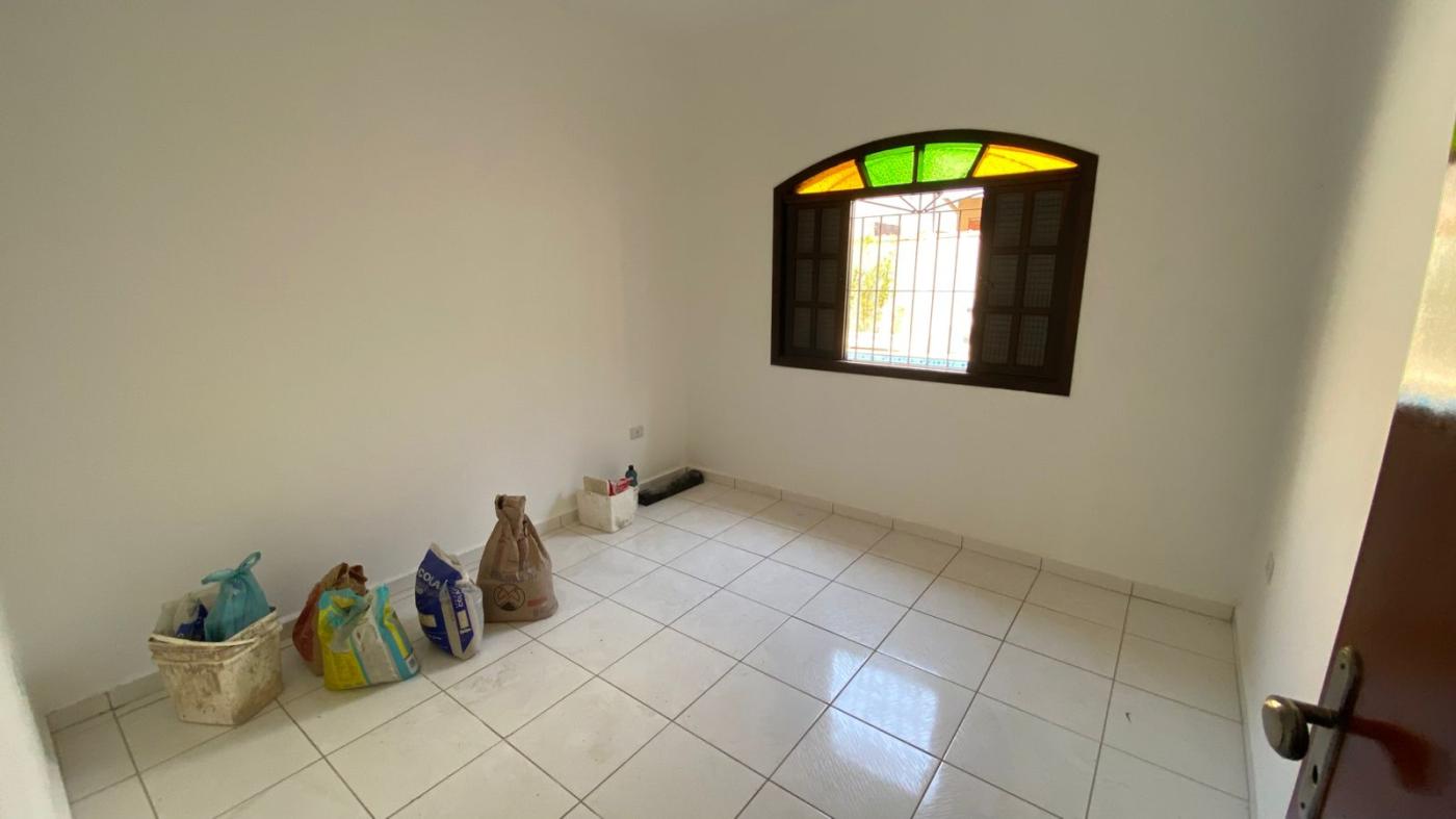 Casa à venda com 2 quartos, 125m² - Foto 8