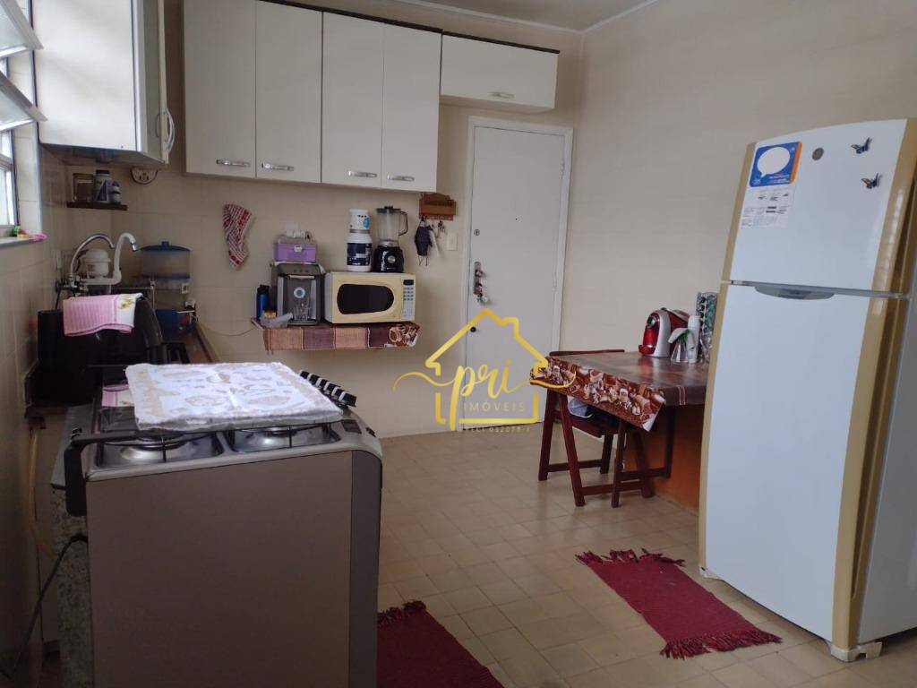 Apartamento à venda com 2 quartos, 70m² - Foto 3