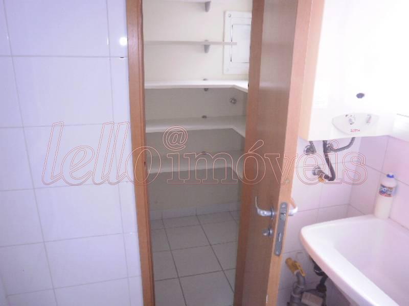 Apartamento para alugar com 3 quartos, 82m² - Foto 17