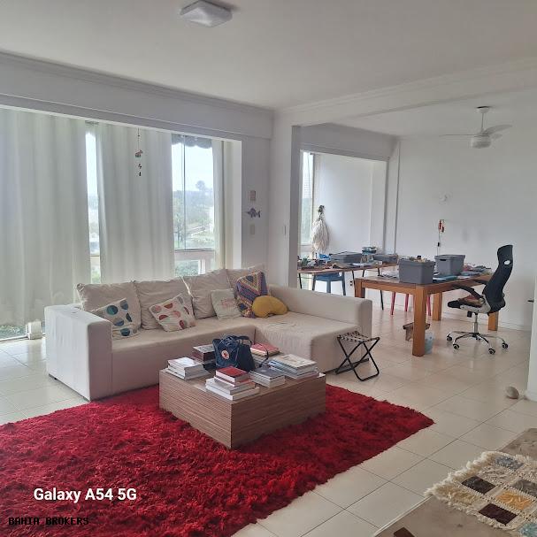 Apartamento para alugar com 3 quartos, 140m² - Foto 1