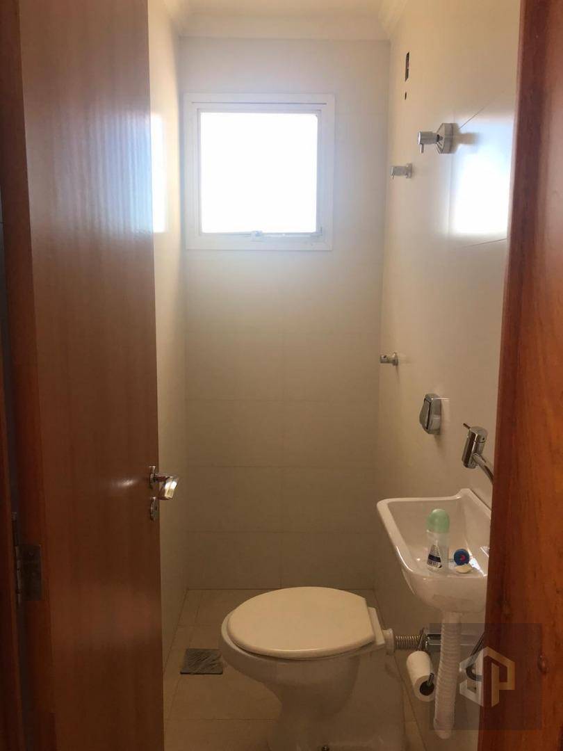 Apartamento à venda com 3 quartos, 213m² - Foto 17