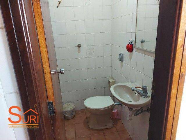 Apartamento à venda com 3 quartos, 137m² - Foto 19