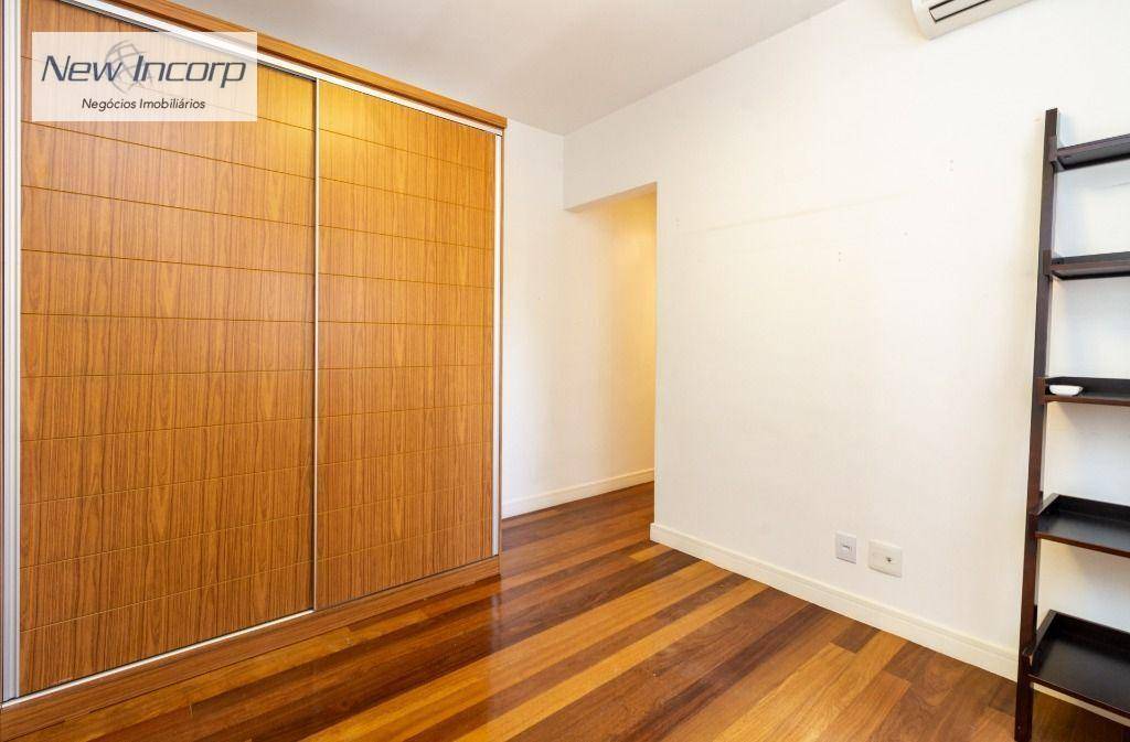 Apartamento à venda com 3 quartos, 156m² - Foto 23