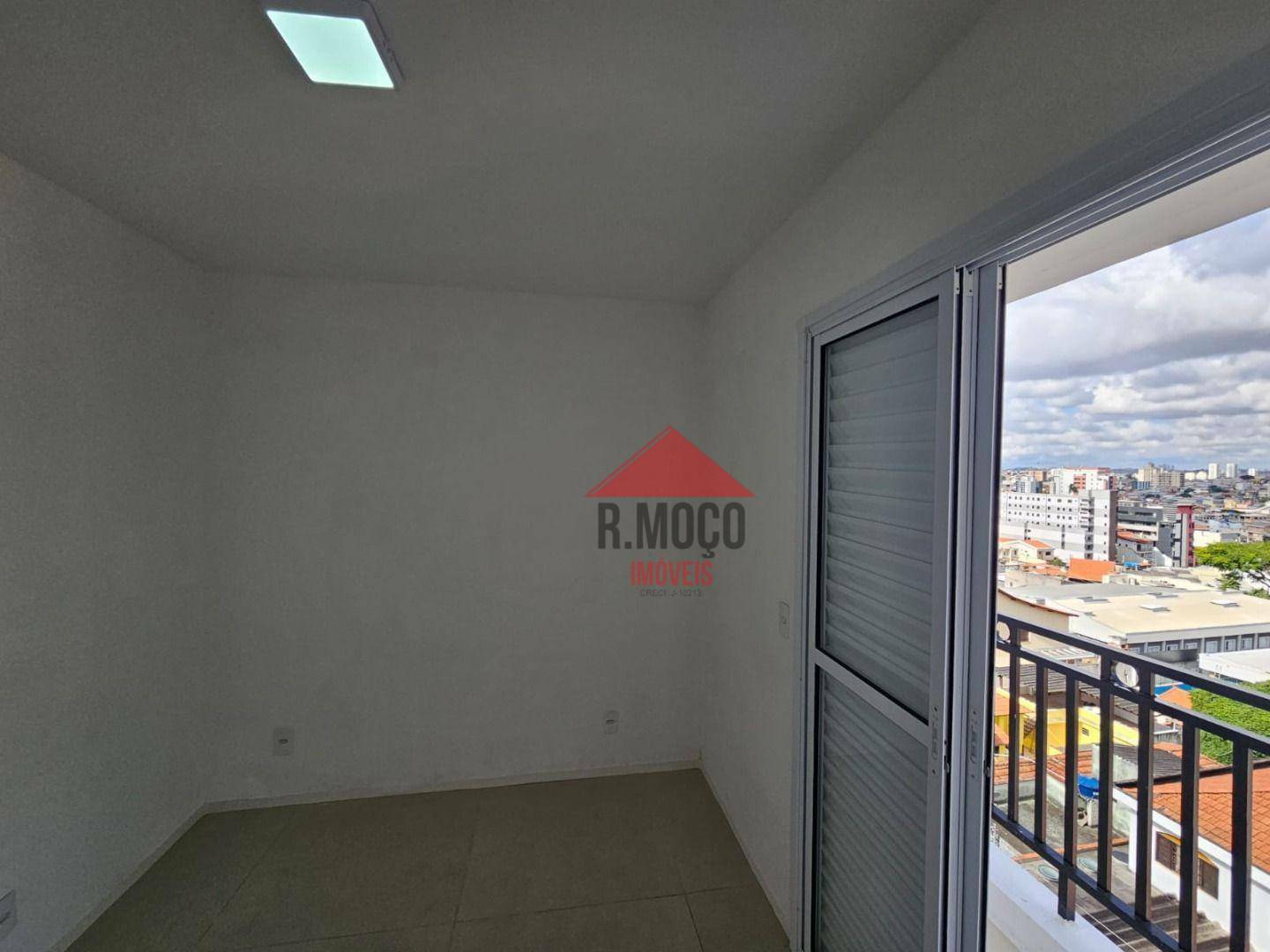 Apartamento para alugar com 2 quartos, 32m² - Foto 22