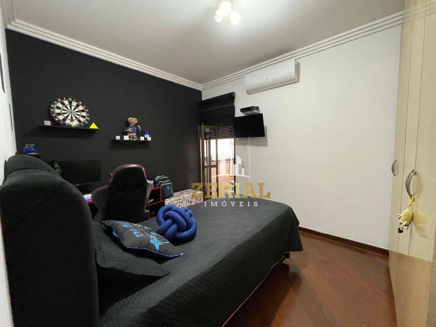 Apartamento à venda com 4 quartos, 238m² - Foto 17