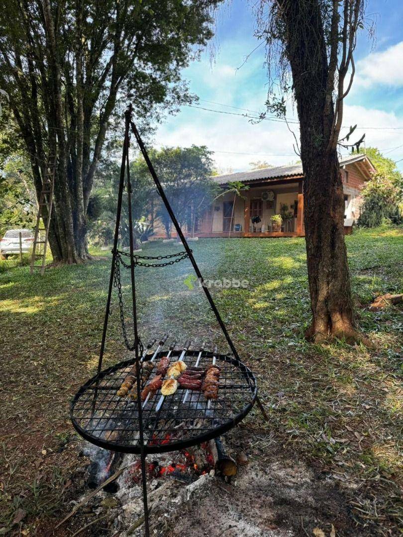 Chácara à venda com 3 quartos, 178m² - Foto 10