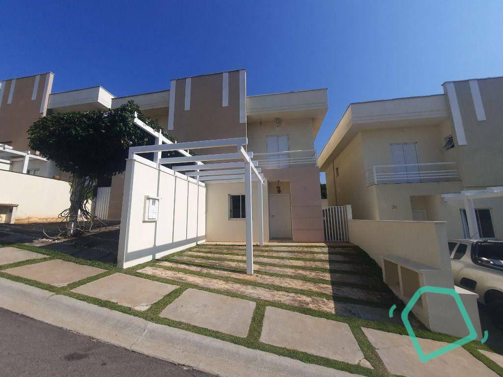 Casa de Condomínio para alugar com 3 quartos, 100m² - Foto 2