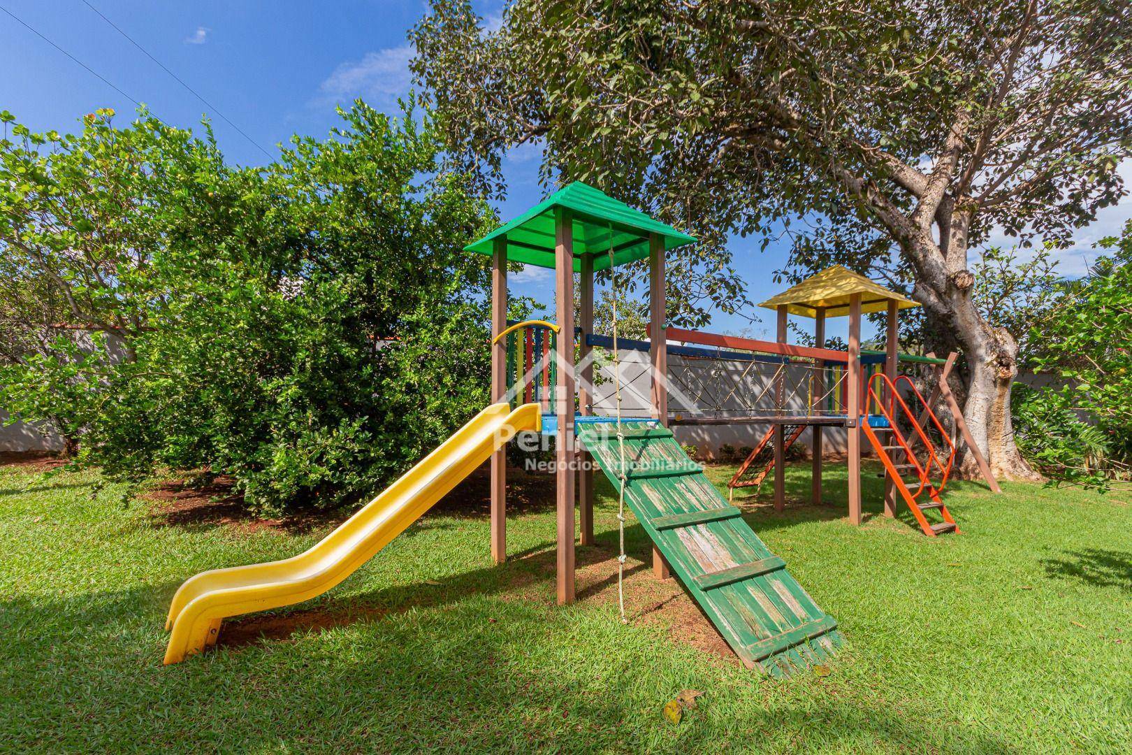 Chácara à venda com 5 quartos, 600m² - Foto 11