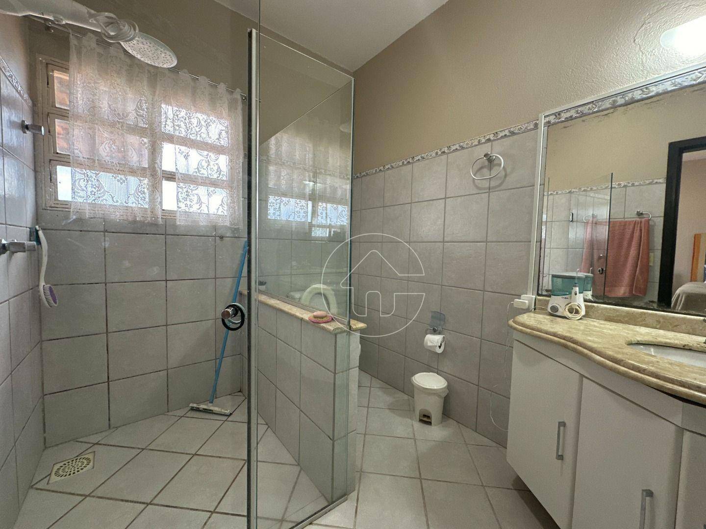Casa à venda com 4 quartos, 350m² - Foto 21