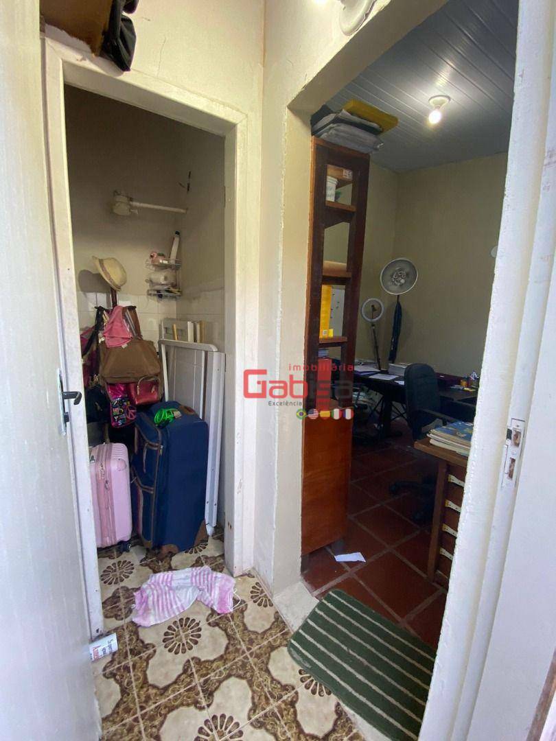 Casa à venda com 4 quartos, 360m² - Foto 15