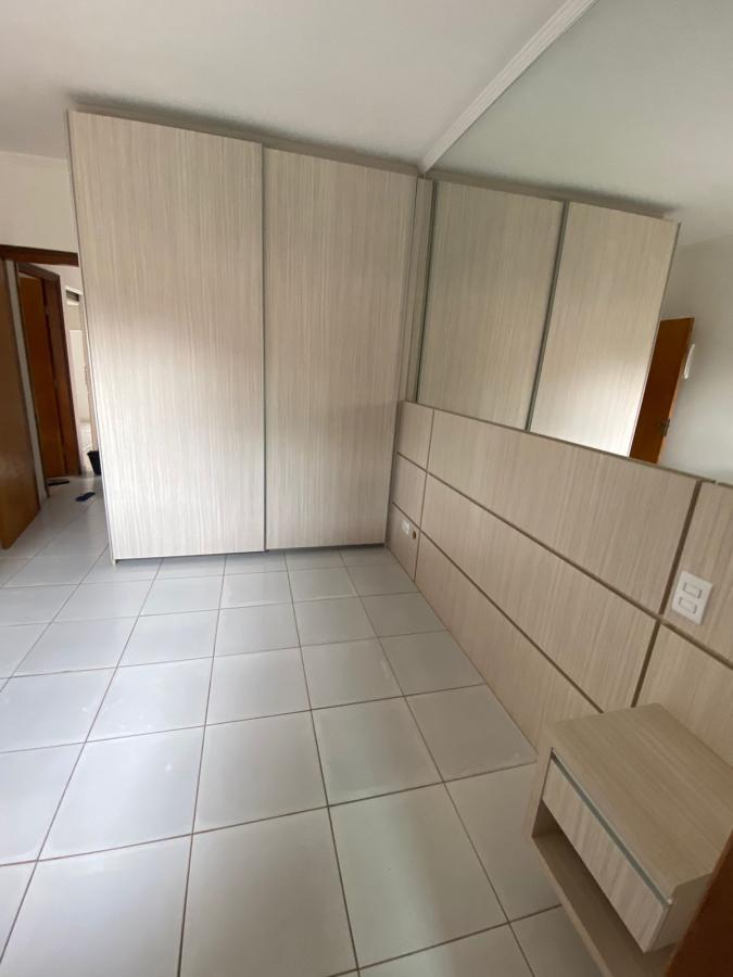 Casa à venda com 3 quartos, 224m² - Foto 20