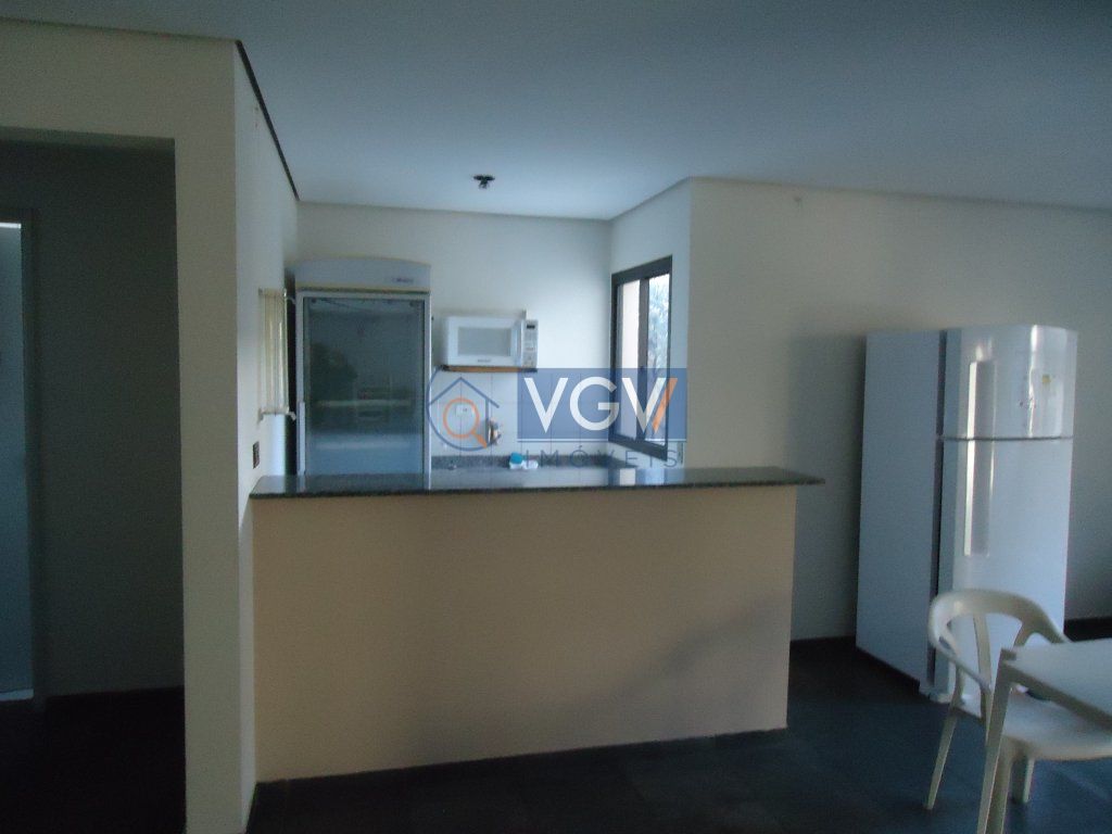 Apartamento à venda com 2 quartos, 60m² - Foto 14