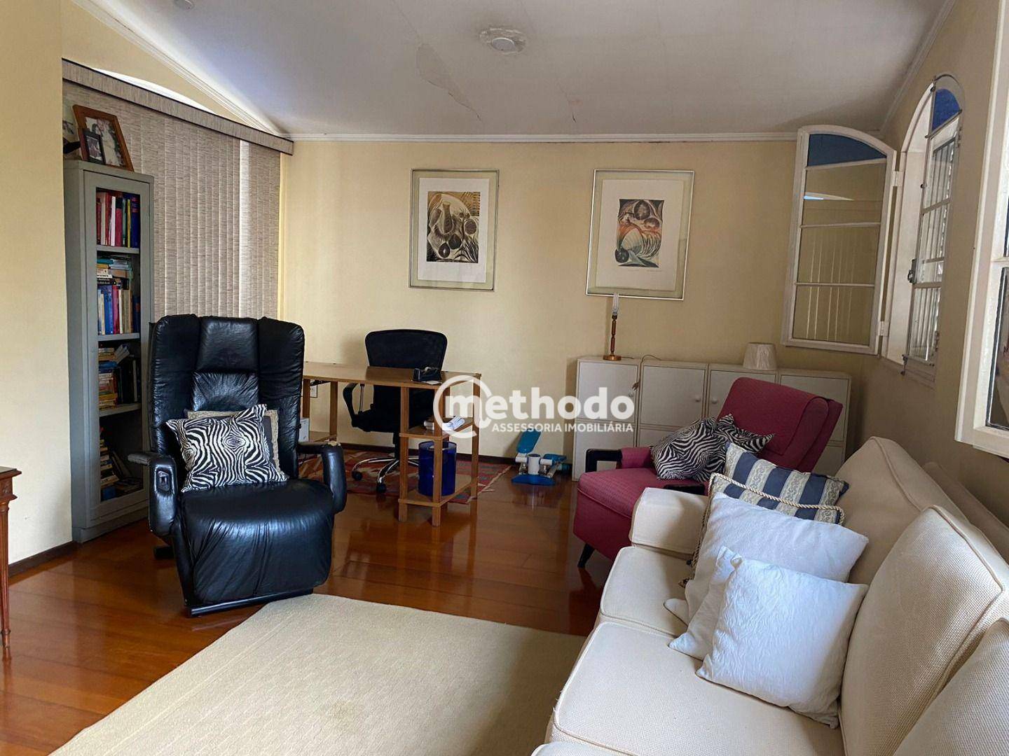 Casa à venda com 3 quartos, 227m² - Foto 12