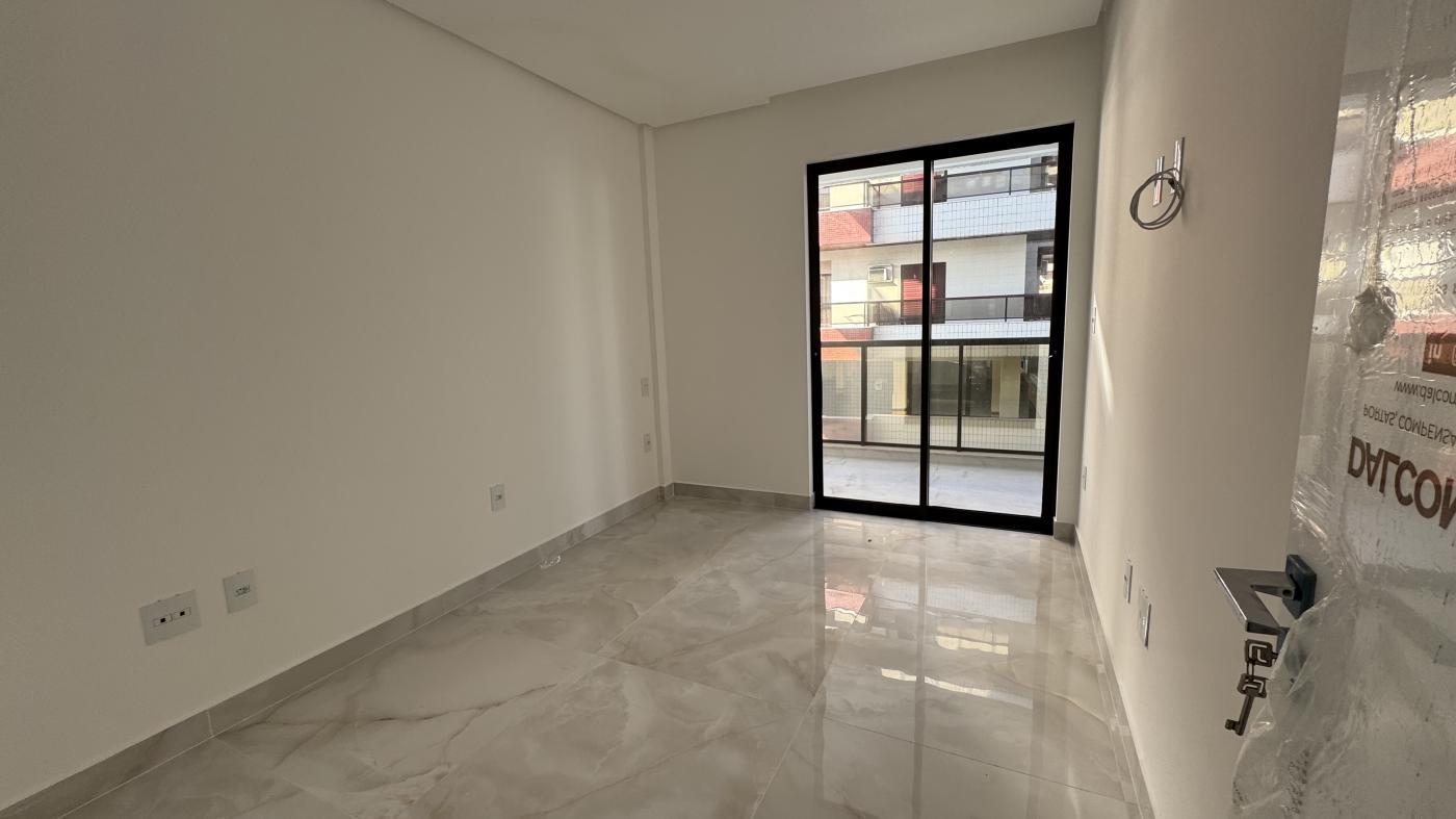 Apartamento para alugar com 4 quartos, 173m² - Foto 10