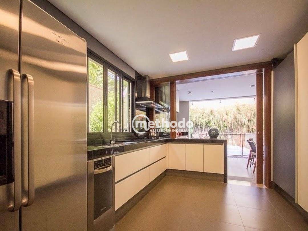 Casa de Condomínio à venda com 5 quartos, 400m² - Foto 9