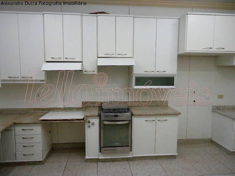 Apartamento para alugar com 3 quartos, 238m² - Foto 24