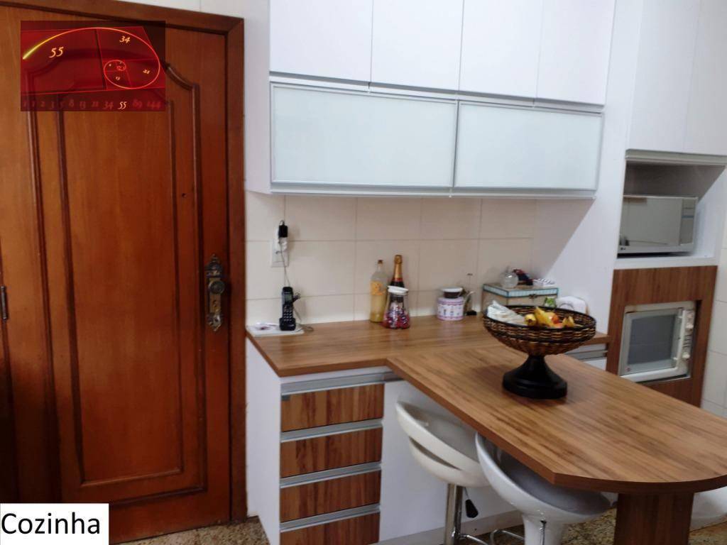 Apartamento à venda com 4 quartos, 151m² - Foto 10