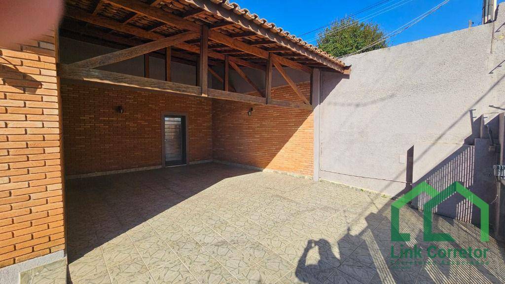 Casa à venda com 3 quartos, 326m² - Foto 13