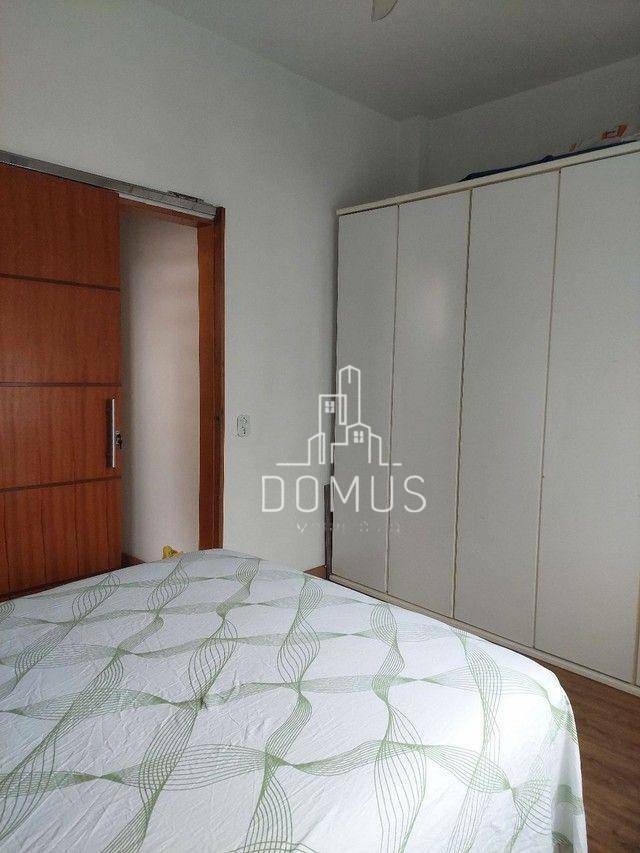 Apartamento à venda com 2 quartos, 75m² - Foto 10