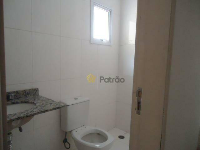 Apartamento à venda com 3 quartos, 107m² - Foto 18