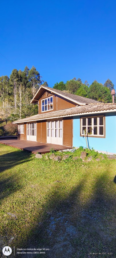 Casa à venda com 4 quartos, 2m² - Foto 2