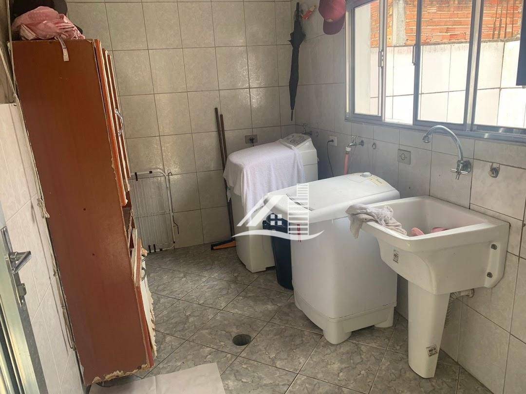 Sobrado à venda com 3 quartos, 365m² - Foto 18